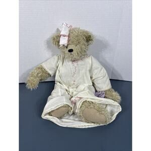 Vintage Annette Funicello Collectible Bear Hand Embroidered Dress Spring Easter